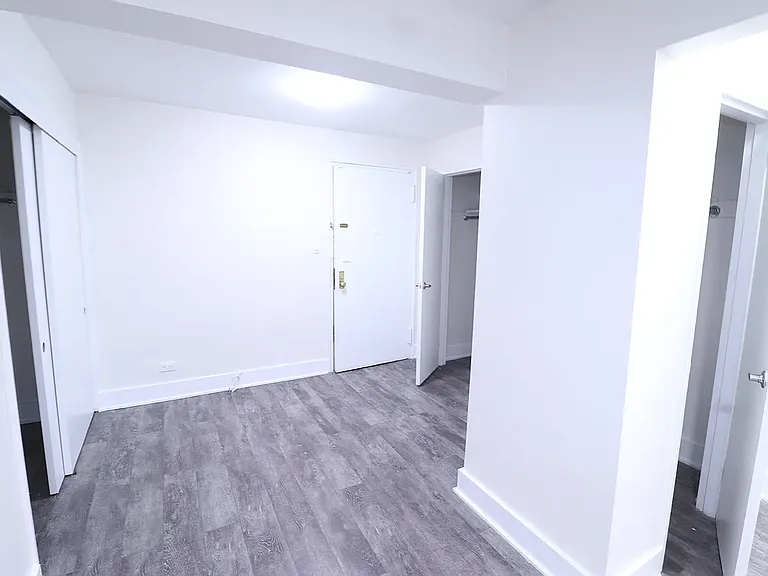 132-45 Maple Ave #4O9 — Photo 1