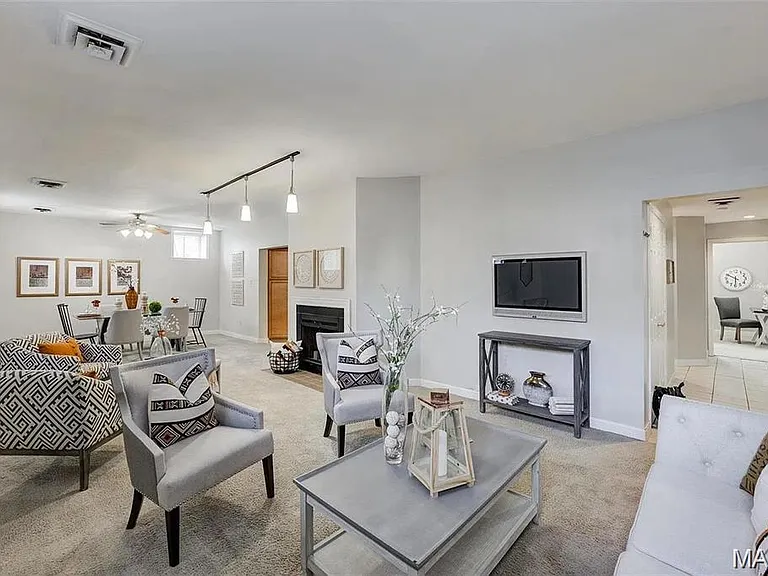 4256 Maryland Ave #LLE — Photo 7