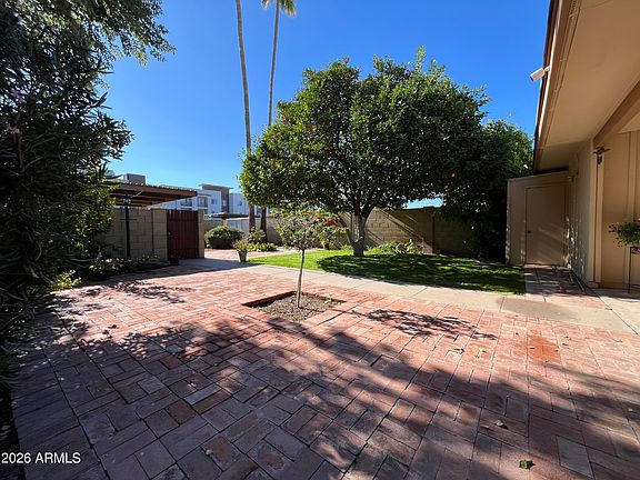 4th image of 2167 E ELLIS Drive
