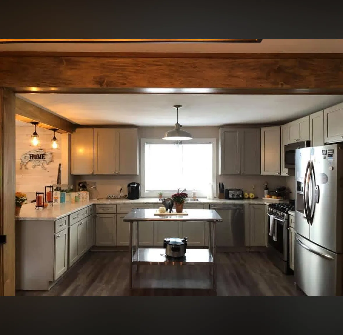 31 E Milnor Ave — Photo 1