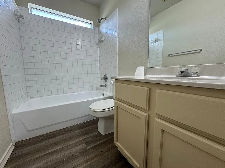 2901 Cantabrian Dr — Photo 18