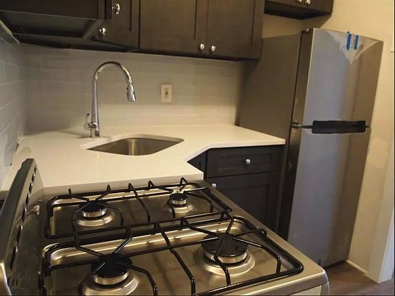 4th image of 53-07 Skillman Ave #2RF