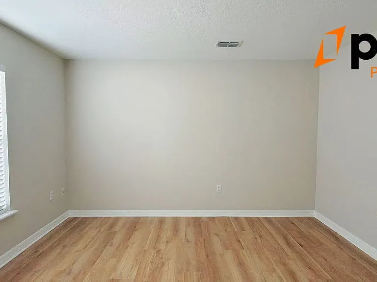 5328 Michael Dr — Photo 9