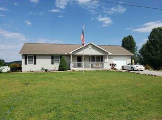 240 Orange Pride Dr, Newport, TN 37821