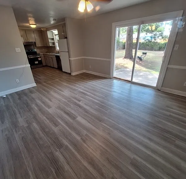 7655 Fletcher Ave — Photo 4