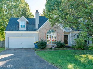 8608 Raintree Cir, Pewee Valley, KY 40056