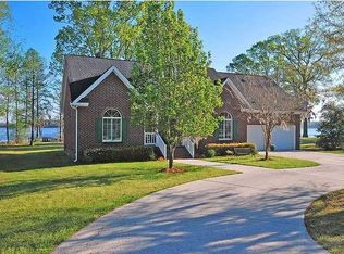 2010 Rock Fish Rd, Moncks Corner, SC 29461