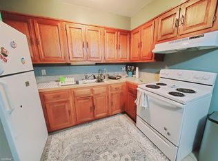 12 Houston Ter APT 2, Stamford, CT 06902