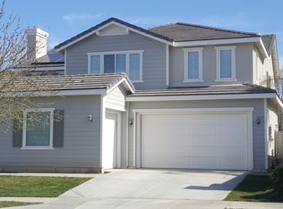 33106 Canopy Ln, Lake Elsinore, CA 92532