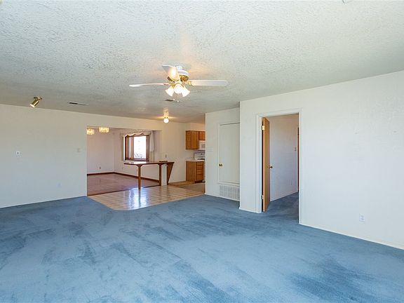 4th image of 1710 N Atkinson Ave