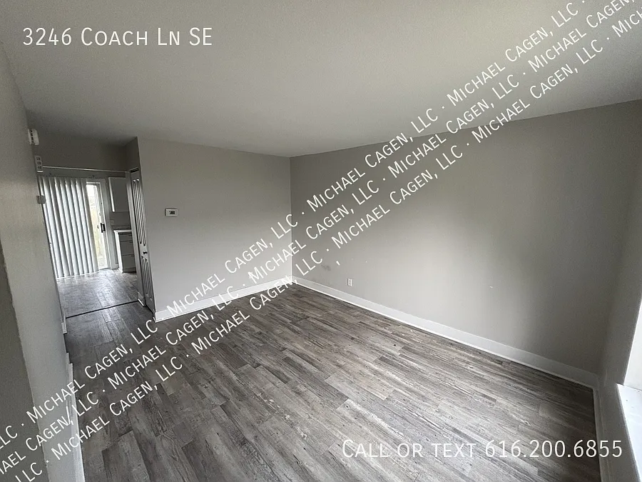 2 bed, 1.5 bath, 900 sqft, $1,875 — Photo 3