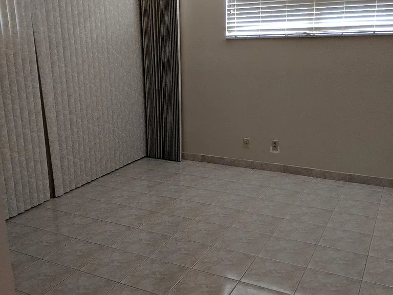 211 NE 8th Ave #209 — Photo 7