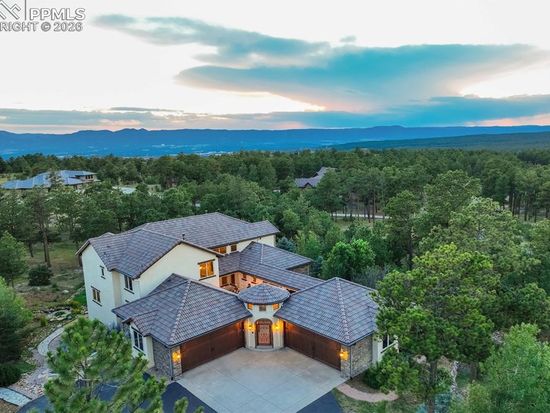 5085 Saxton Hollow Rd, Colorado Springs, CO 80908