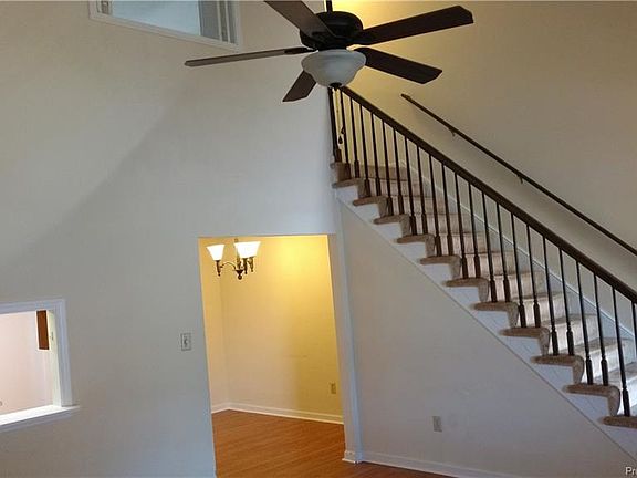 4th image of 7684 The Points Pl Unit 304