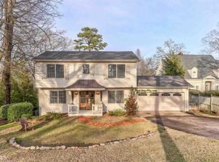 1386 Riverside Dr, Gainesville, GA 30501