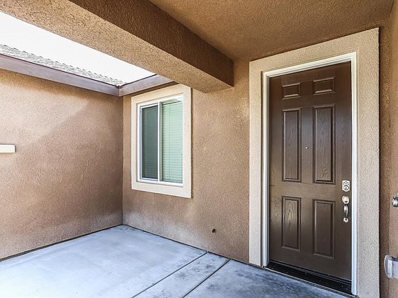 3rd image of 1529 Sidonia Street
