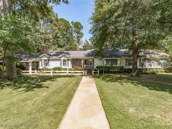 1426 N 56th Ter, Fort Smith, AR 72904