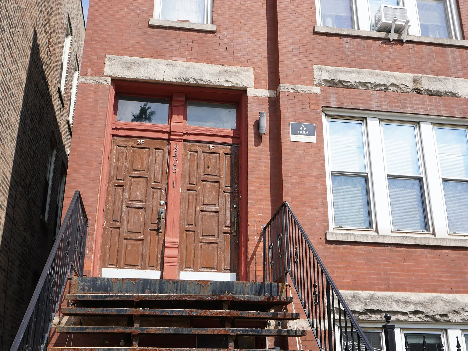 2 bed, $1,400 — Photo 1