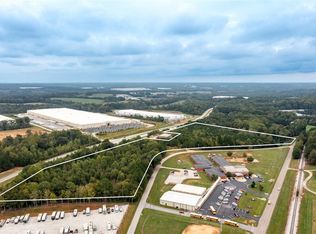 1 Point Dr, Talmo, GA 30575