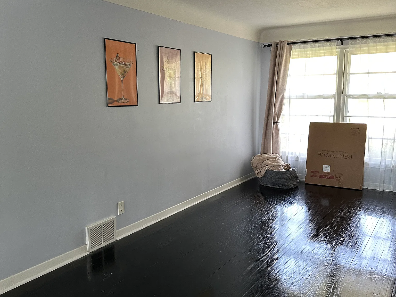 4 bed, 2085 sqft, $3,975 — Photo 4