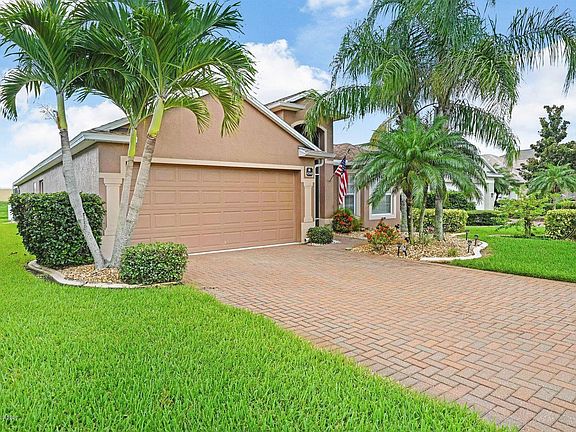 4th image of 4260 Chardonnay Dr