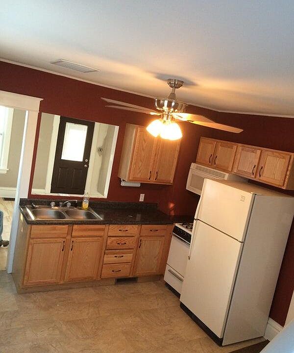 1st image of 808 Washington Memorial Dr