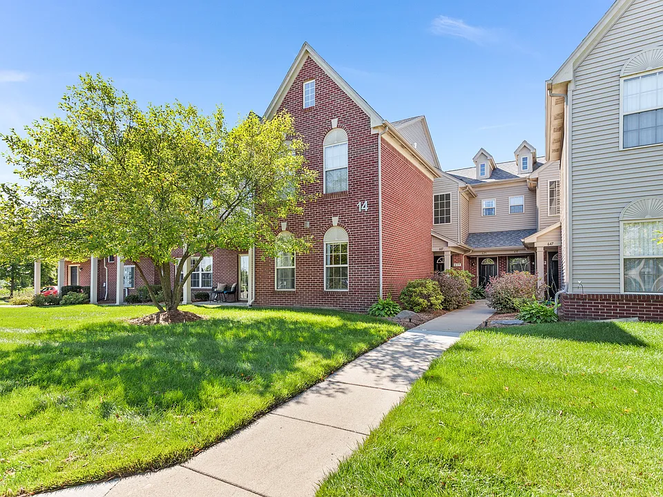 607 Addington Ln