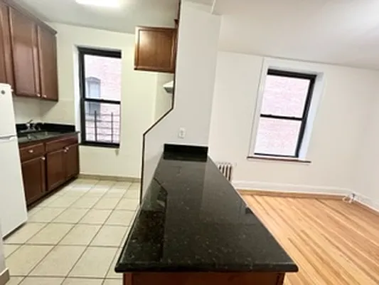 Rented by Axxess Realty Group | media 20