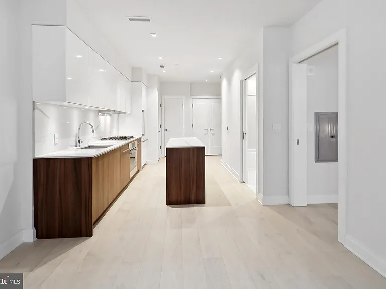 1427 Rhode Island Ave NW #202 — Photo 12
