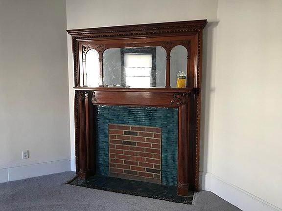 living room mantle