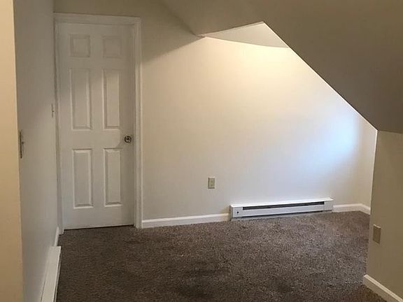 5th image of 330 McDowell Ave