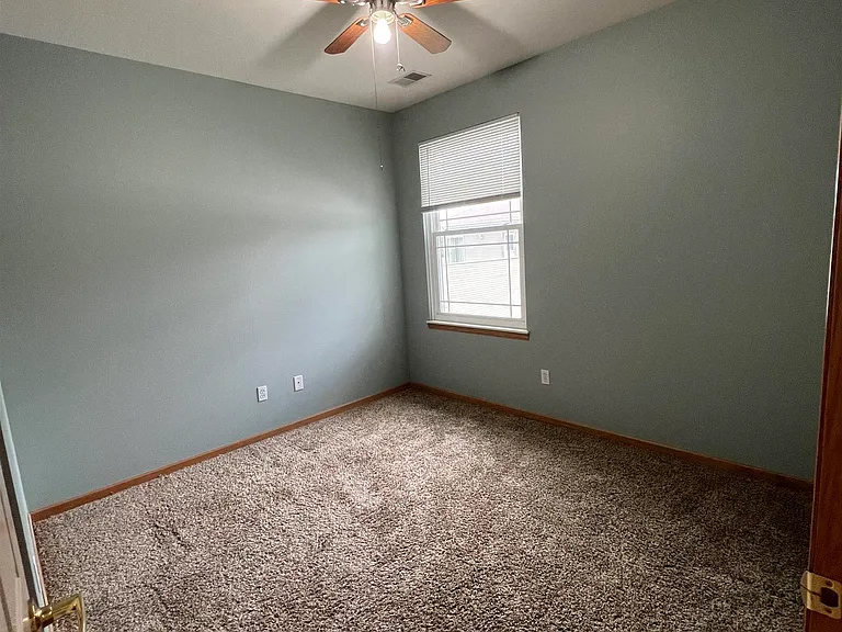 6649 Windsor Commons Ave — Photo 20