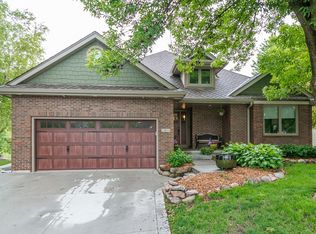 1399 NW 122nd St, Clive, IA 50325