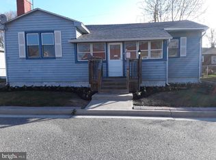 323 Green Ave, Carneys Point, NJ 08069