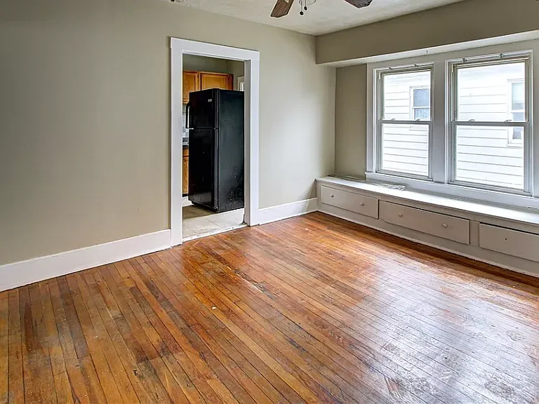 3333 E 125th St #2 — Photo 9