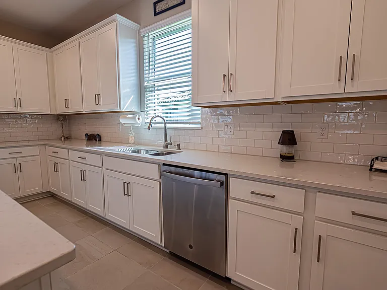12877 SW Ambra St — Photo 5
