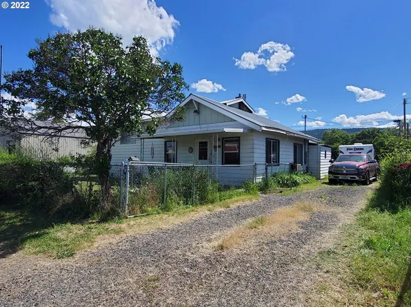 2206 Jefferson Ave, La Grande, OR 97850