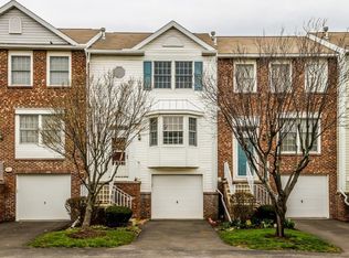 62 Jordache Ln, Spencerport, NY 14559
