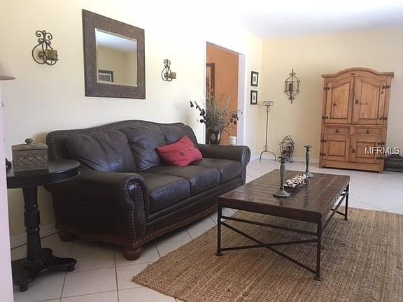 5th image of 4151 14th Ln NE