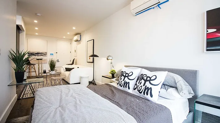 Rented by Nooklyn NYC LLC | media 13