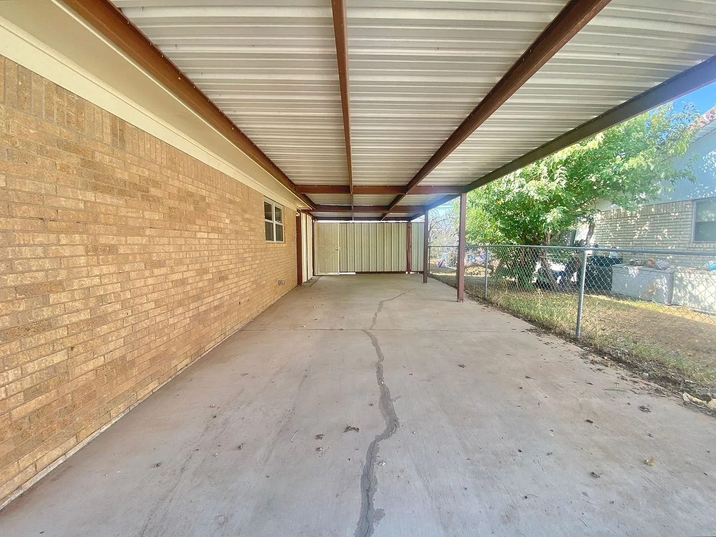 Great 2 bed 1 bath in Wolfforth now available. — Photo 3