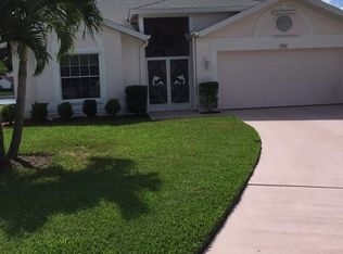 704 Belville Blvd, Naples, FL 34104