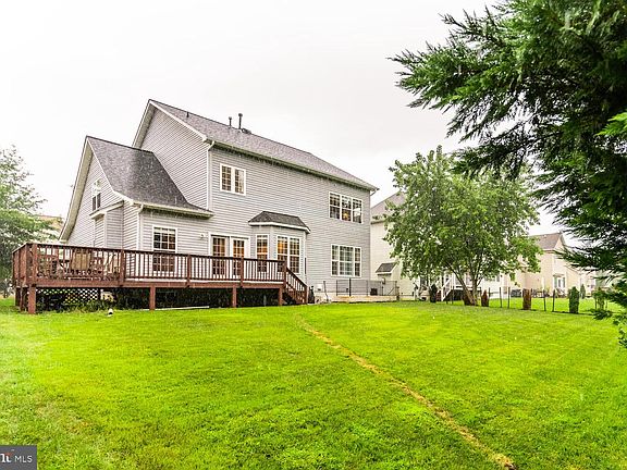 2nd image of 23423 Camellia Ct