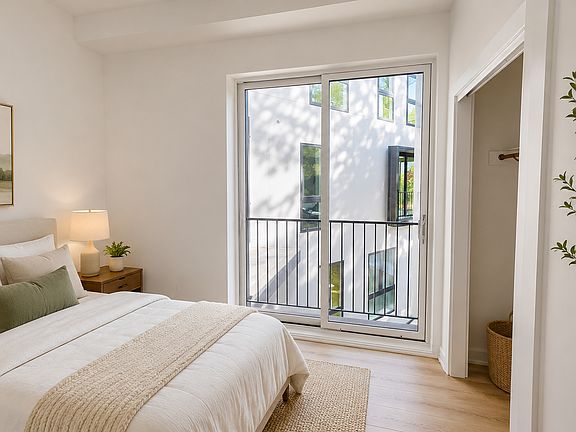 4th image of 2425 20th St NE #13A
