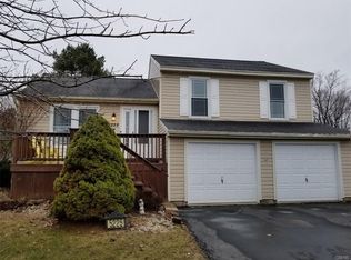 5225 Potenza Dr, Clay, NY 13041