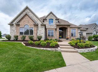 6302 Gabrielle Way, Davenport, IA 52807