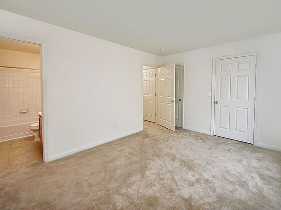 4th image of 15149 Broadwater Way #14913