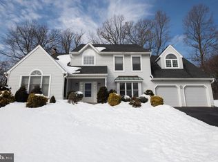 4077 Oak Ln, Lafayette Hill, PA 19444