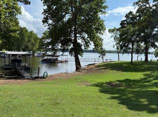 65003 E 250th Rd, Grove, OK 74344