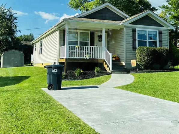 1501 Lonna Dr NW, Roanoke, VA 24019